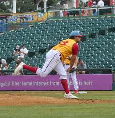 23: jenCurcione_2025-42